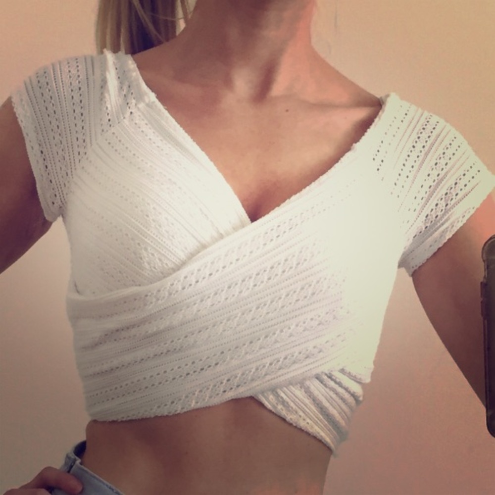 BEBE cross front crop top